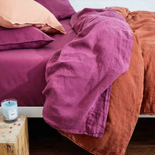 Load image into Gallery viewer, Linen Core Sheet Set
