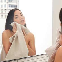 Load image into Gallery viewer, Mid Plush Bath Towel Set
