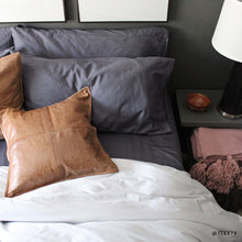 Load image into Gallery viewer, Classic Split King Sheet Set