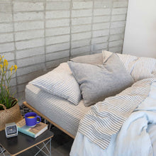 Load image into Gallery viewer, Linen Core Sheet Set