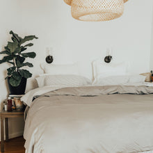 Load image into Gallery viewer, Luxe Starter Sheet Set