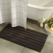 Load image into Gallery viewer, Tufted Bath Rug