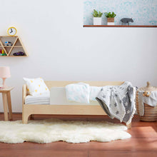 Load image into Gallery viewer, Stars Baby Blanket
